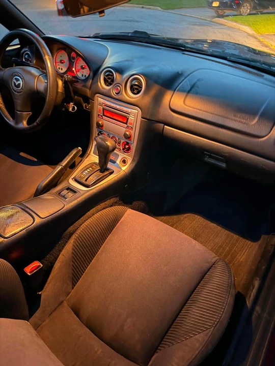 2005 Mazda NB MX-5 Miata - Image 9 of 9