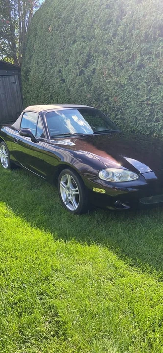2005 Mazda NB MX-5 Miata - Image 2 of 5