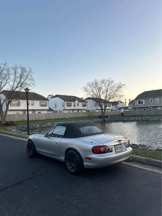 2005 Mazda NB MX-5 Miata - Image 2 of 18
