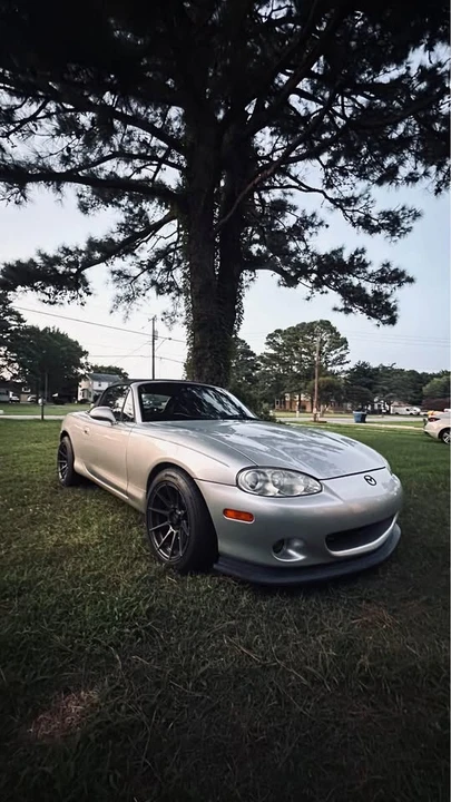 2005 Mazda NB MX-5 Miata - Image 6 of 18