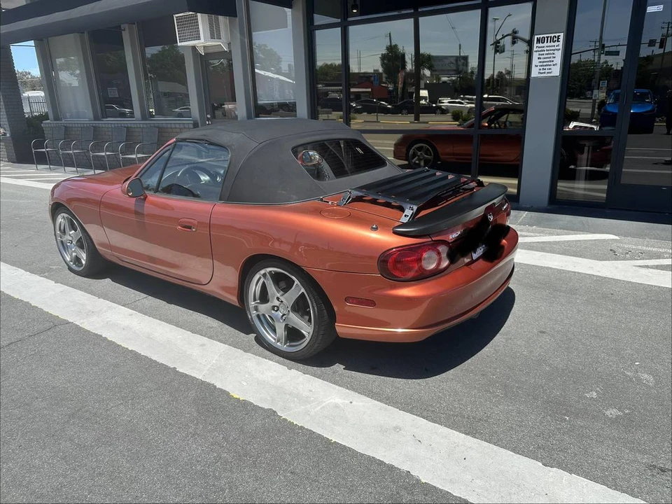2005 Mazda NB Mazdaspeed MX-5 Miata - Image 2 of 18