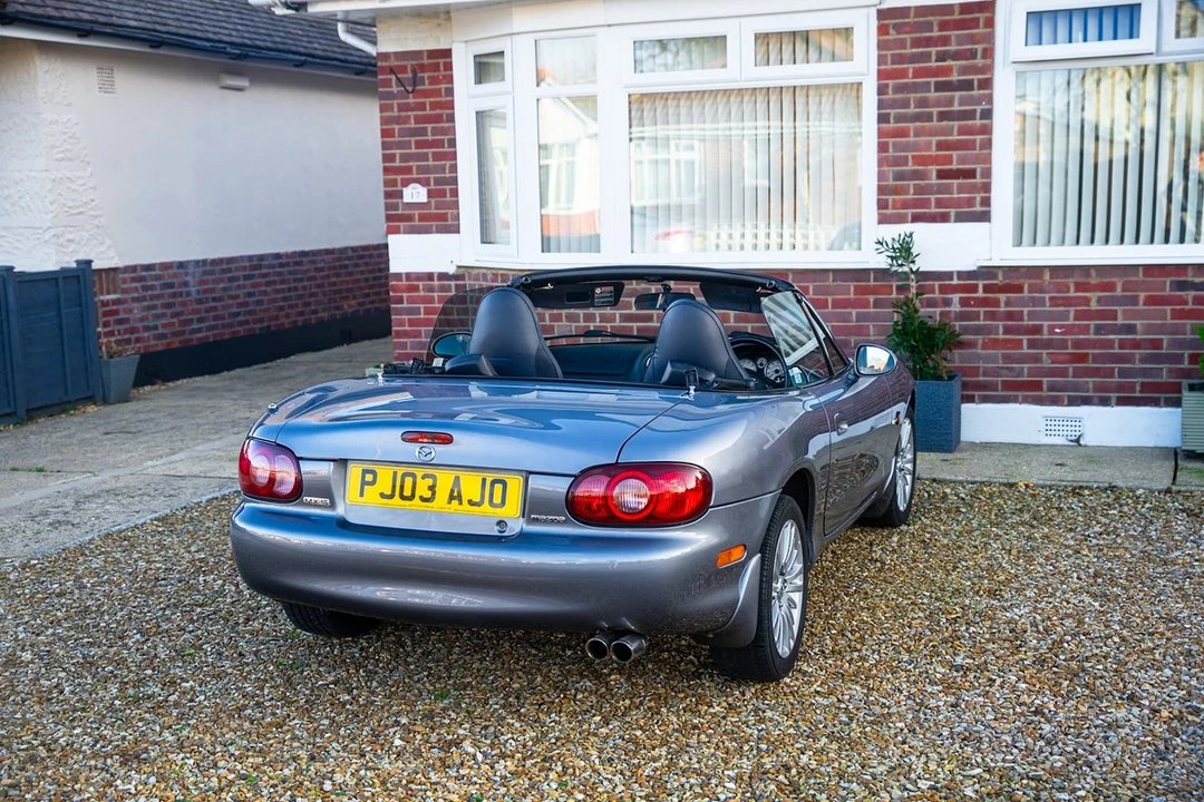 2005 Mazda NB MX-5 Miata - Image 16 of 30