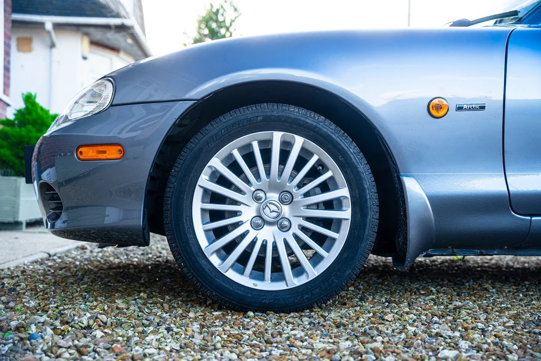 2005 Mazda NB MX-5 Miata - Image 10 of 30
