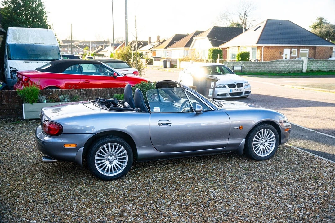 2005 Mazda NB MX-5 Miata - Image 12 of 30