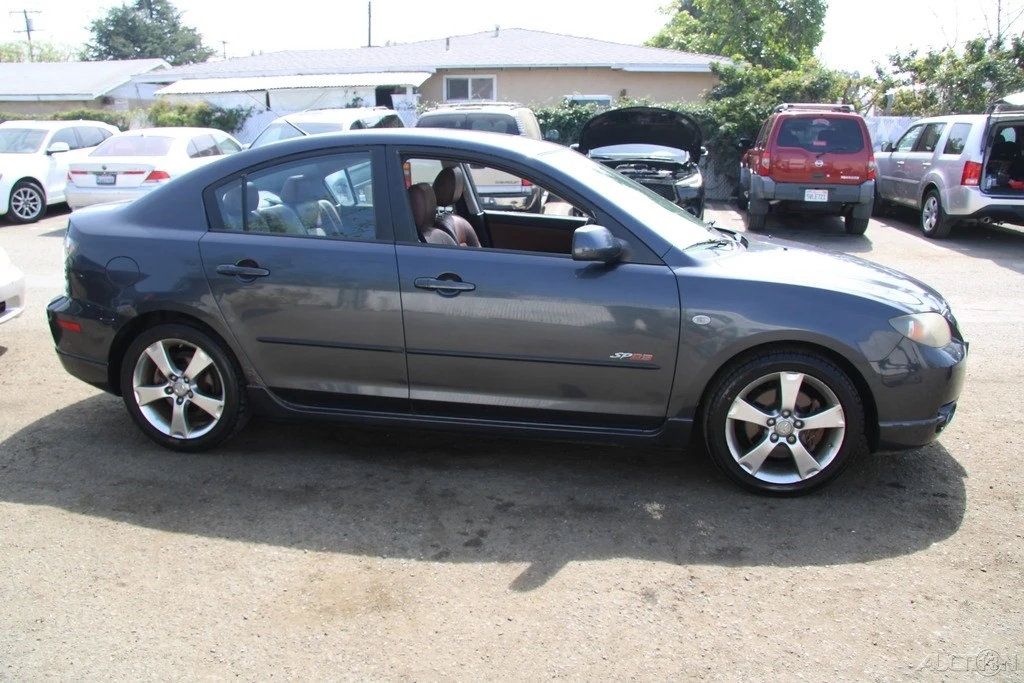 2005 Mazda Mazda 3 1st Gen - Image 9 of 21
