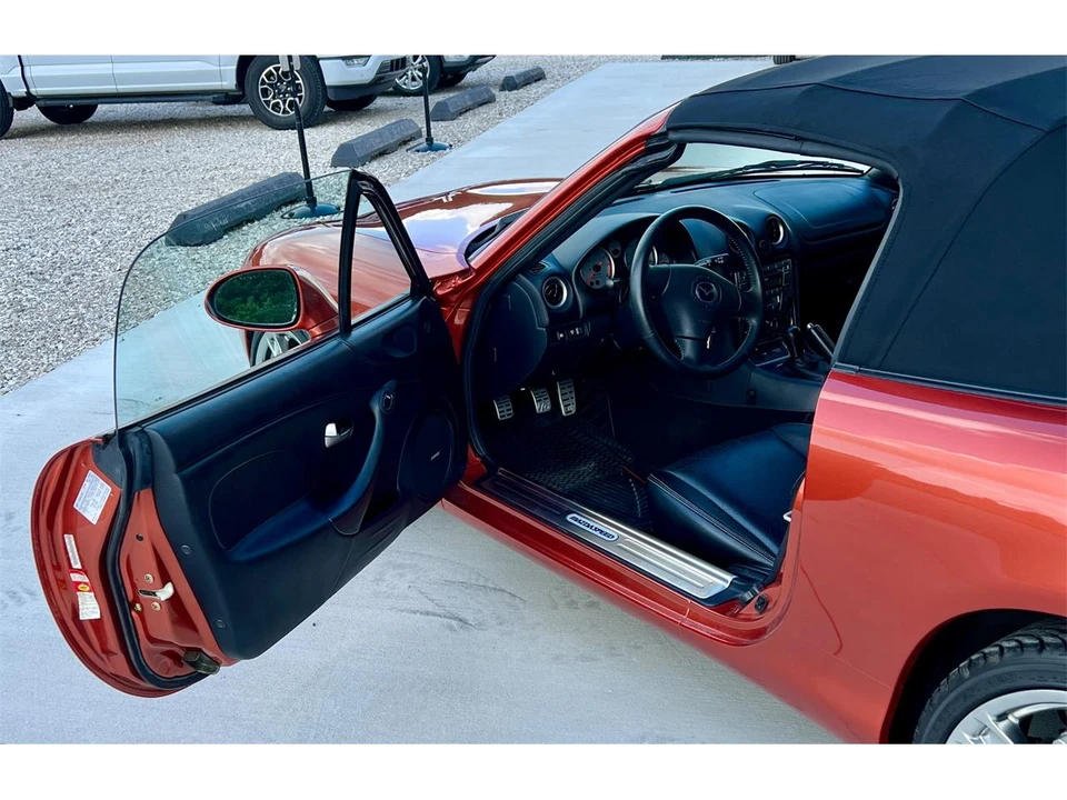 2005 Mazda NB Mazdaspeed MX-5 Miata - Image 11 of 31