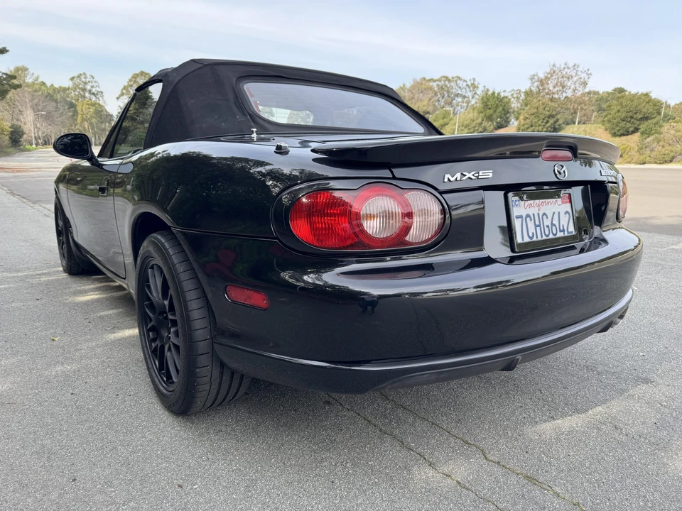 2005 Mazda NB Mazdaspeed MX-5 Miata - Image 18 of 31