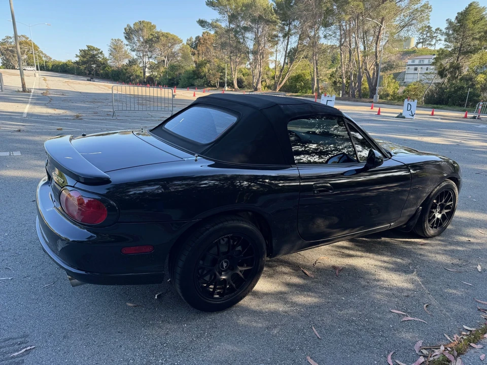 2005 Mazda NB Mazdaspeed MX-5 Miata - Image 15 of 31
