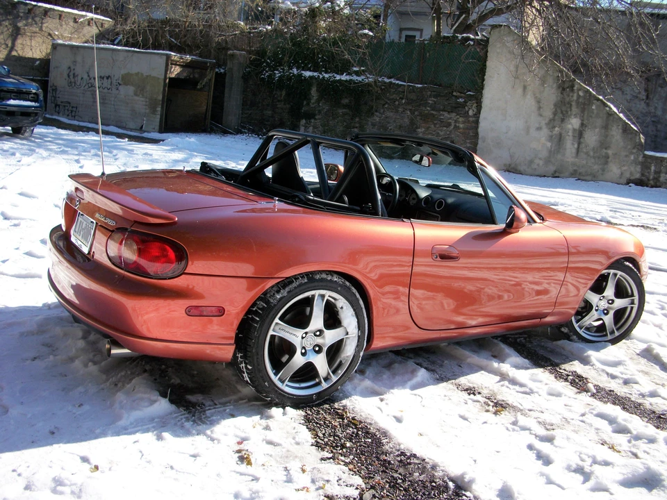 2005 Mazda NB Mazdaspeed MX-5 Miata - Image 9 of 23