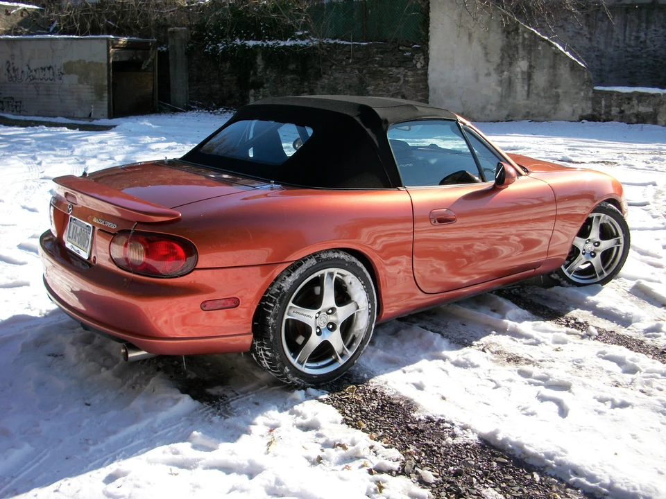 2005 Mazda NB Mazdaspeed MX-5 Miata - Image 13 of 23