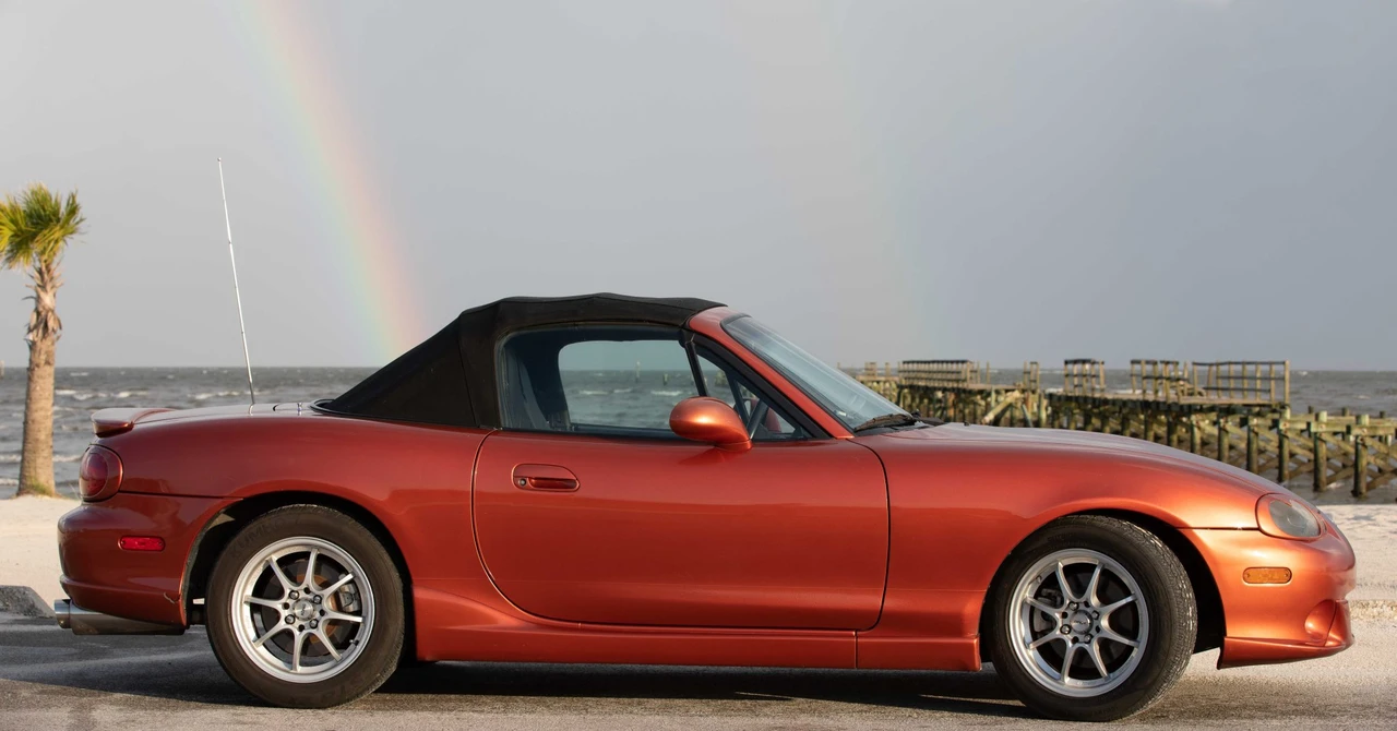 2005 Mazda NB Mazdaspeed MX-5 Miata - Image 16 of 31