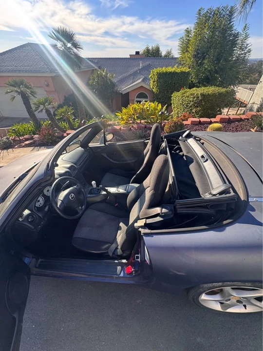 2005 Mazda NB MX-5 Miata - Image 6 of 7