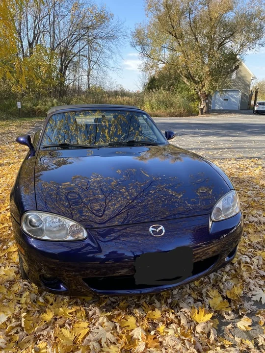 2005 Mazda NB MX-5 Miata - Image 2 of 8