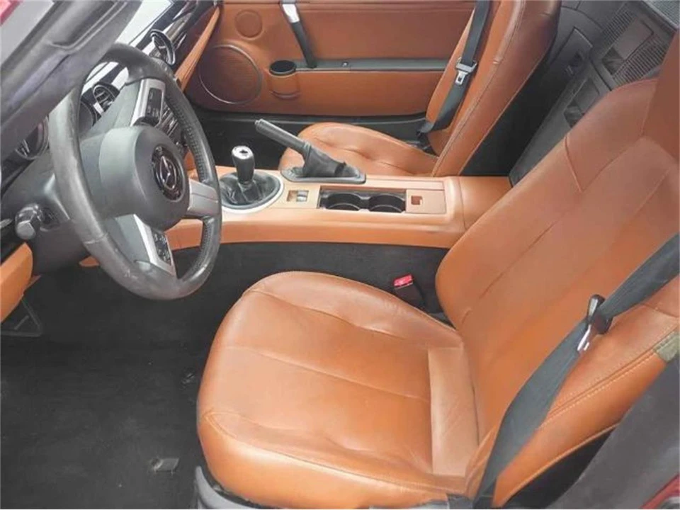2005 Mazda NB MX-5 Miata - Image 4 of 8