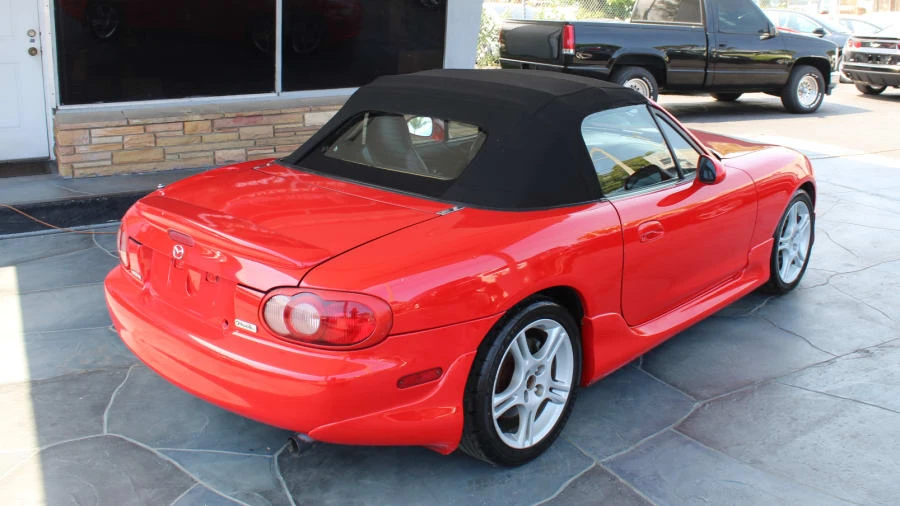 2005 Mazda NB MX-5 Miata - Image 13 of 16