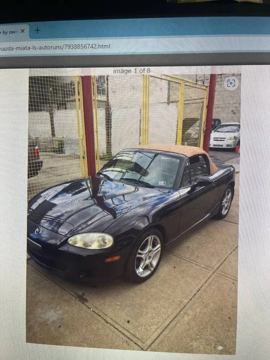 2005 Mazda NB MX-5 Miata - Image 2 of 12