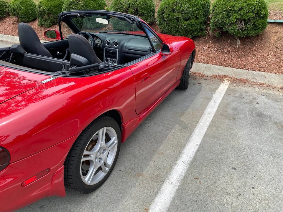 2005 Mazda NB MX-5 Miata - Image 5 of 20