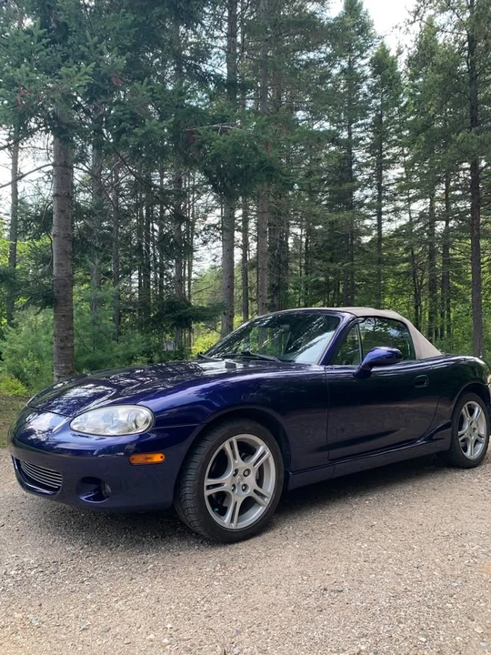2005 Mazda NB MX-5 Miata - Image 2 of 15