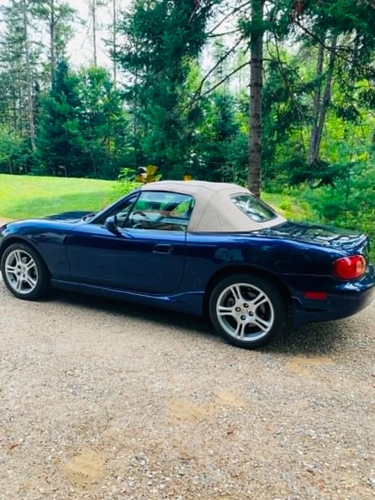 2005 Mazda NB MX-5 Miata - Image 4 of 15