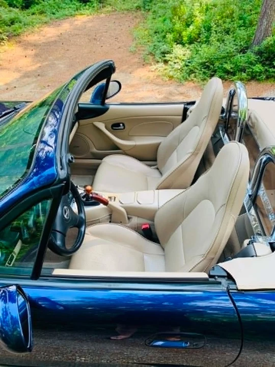 2005 Mazda NB MX-5 Miata - Image 11 of 15