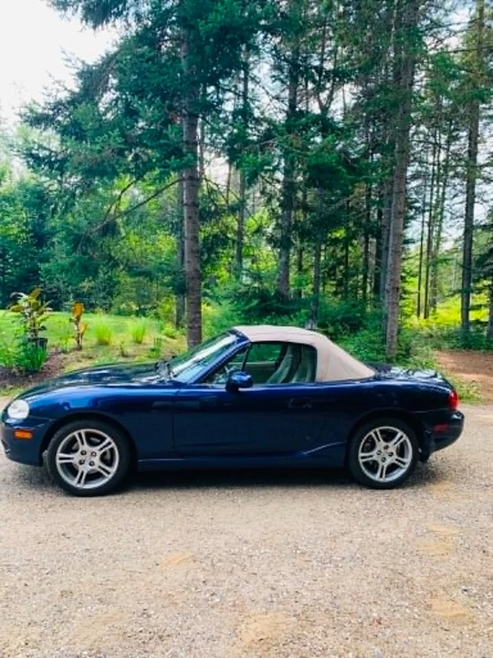 2005 Mazda NB MX-5 Miata - Image 3 of 15
