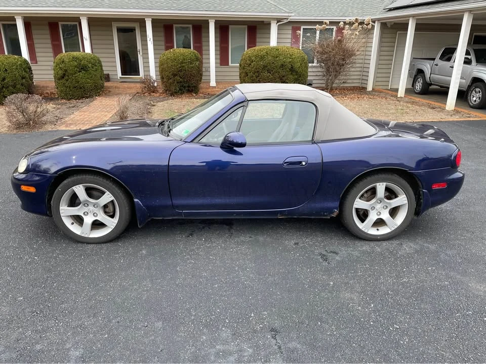 2005 Mazda NB Mazdaspeed MX-5 Miata - Image 5 of 10