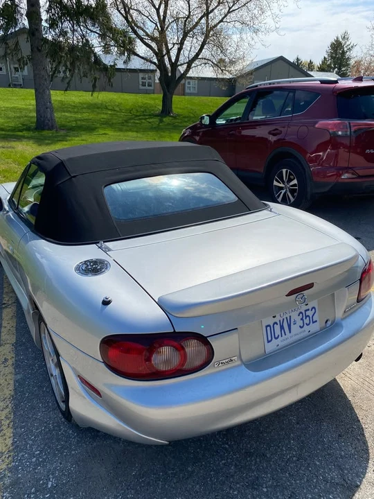 2005 Mazda NB MX-5 Miata - Image 3 of 4