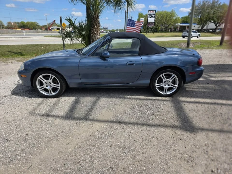 2005 Mazda NB MX-5 Miata - Image 3 of 10