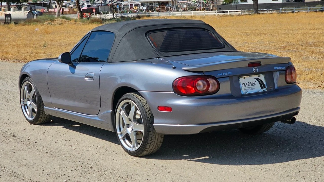 2005 Mazda NB MX-5 Miata - Image 6 of 12