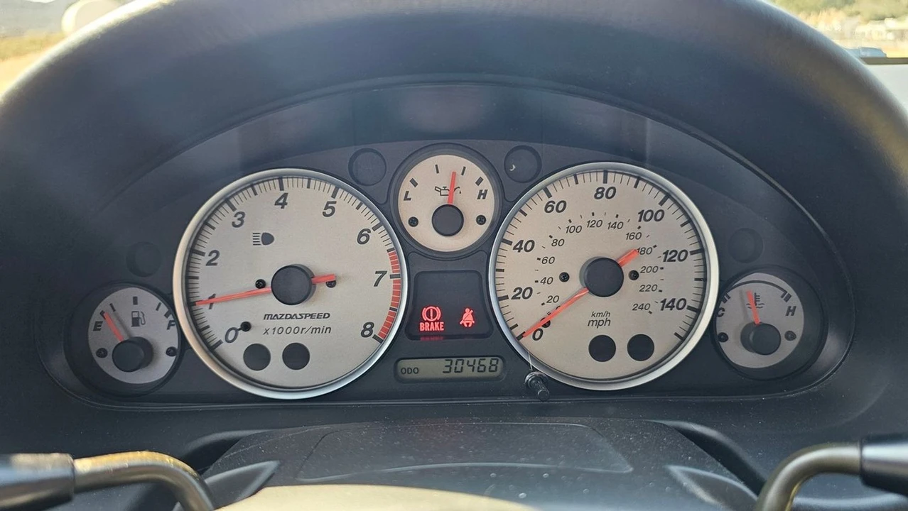 2005 Mazda NB MX-5 Miata - Image 11 of 30