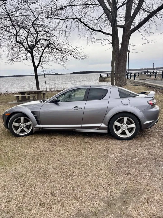 2005 Mazda RX-8 1st Gen - Image 2 of 5
