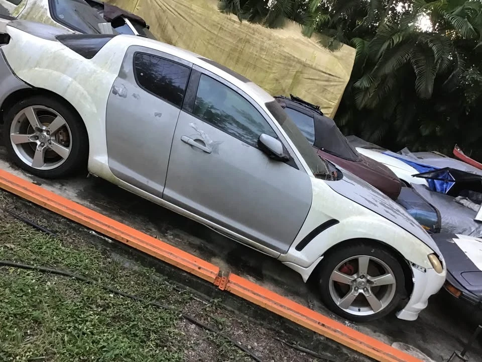 2005 Mazda RX-8 1st Gen - Image 2 of 9