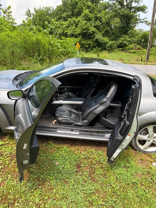 2005 Mazda RX-8 1st Gen - Image 4 of 5
