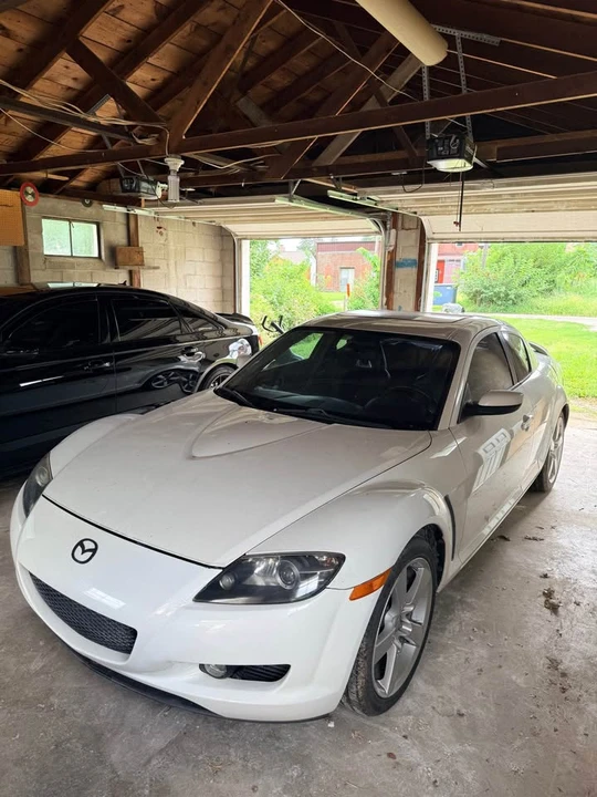 2005 Mazda RX-8 1st Gen - Image 2 of 9