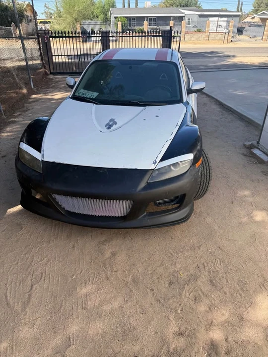2005 Mazda RX-8 1st Gen - Image 3 of 10