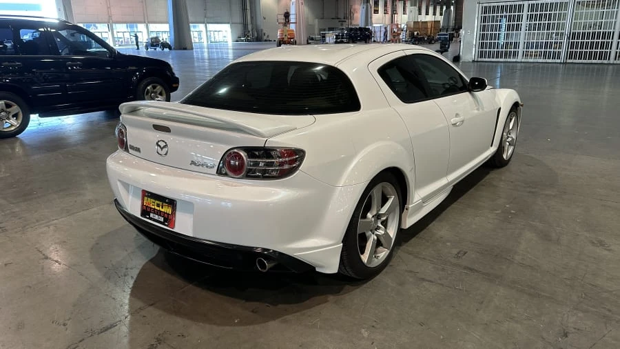 2005 Mazda RX-8 1st Gen - Image 2 of 4