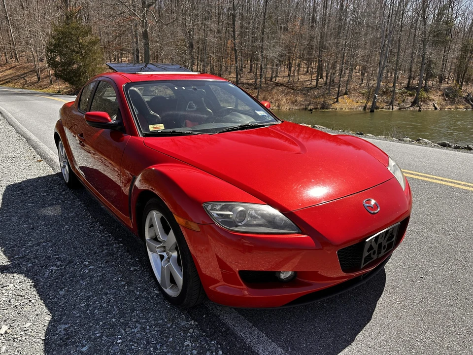 2005 Mazda RX-8 1st Gen - Image 29 of 31