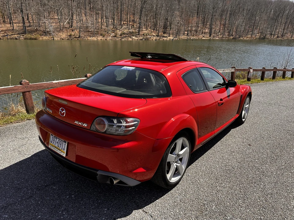 2005 Mazda RX-8 1st Gen - Image 19 of 31