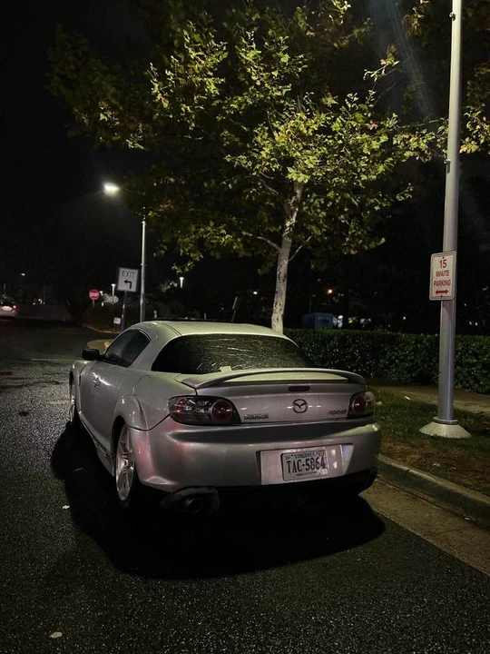 2005 Mazda RX-8 1st Gen - Image 2 of 4