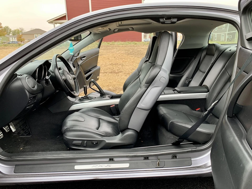 2005 Mazda RX-8 1st Gen - Image 25 of 31