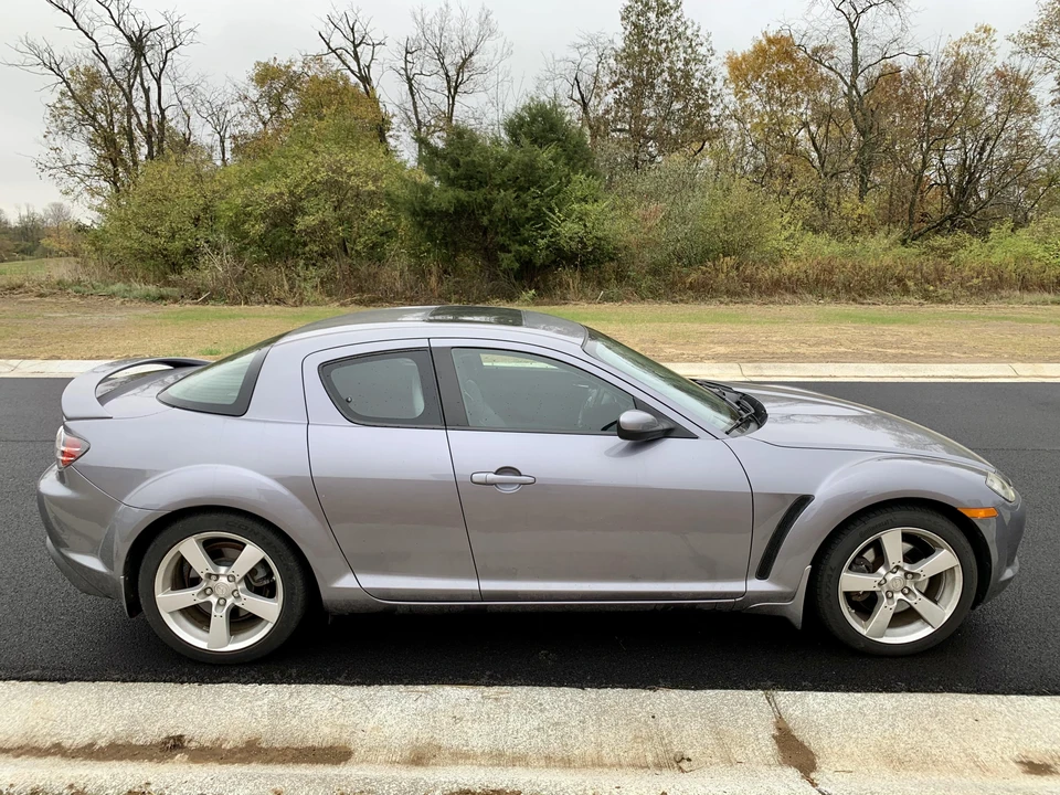 2005 Mazda RX-8 1st Gen - Image 17 of 31