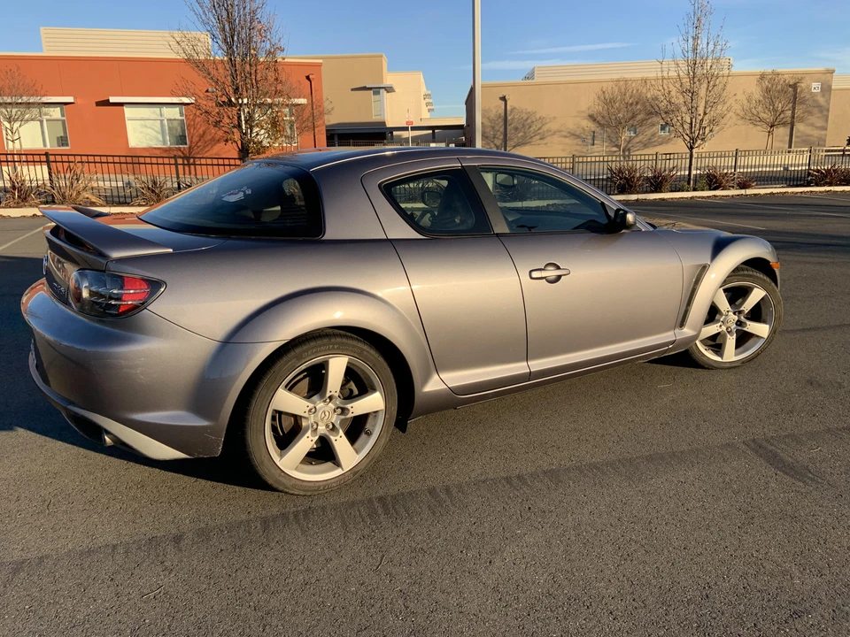 2005 Mazda RX-8 1st Gen - Image 21 of 31