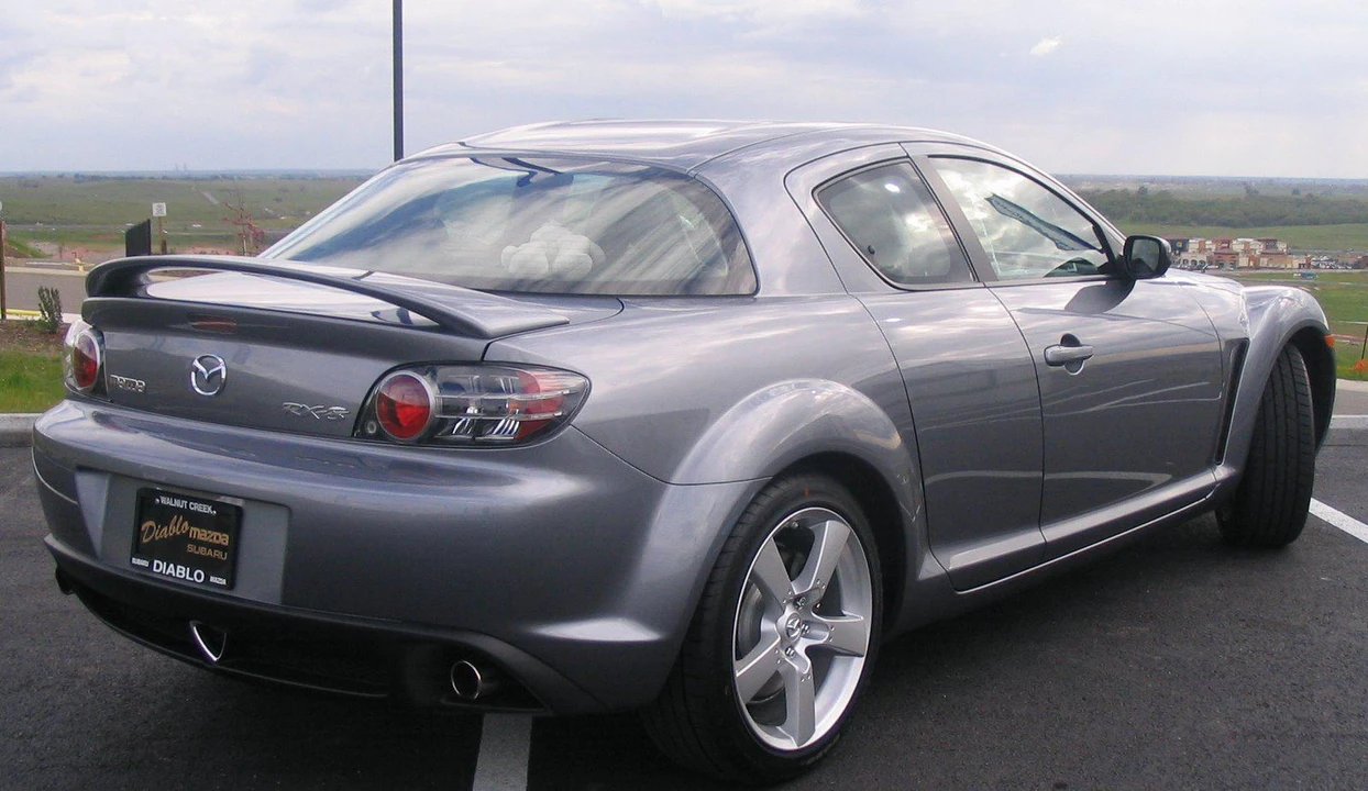 2005 Mazda RX-8 1st Gen - Image 9 of 31