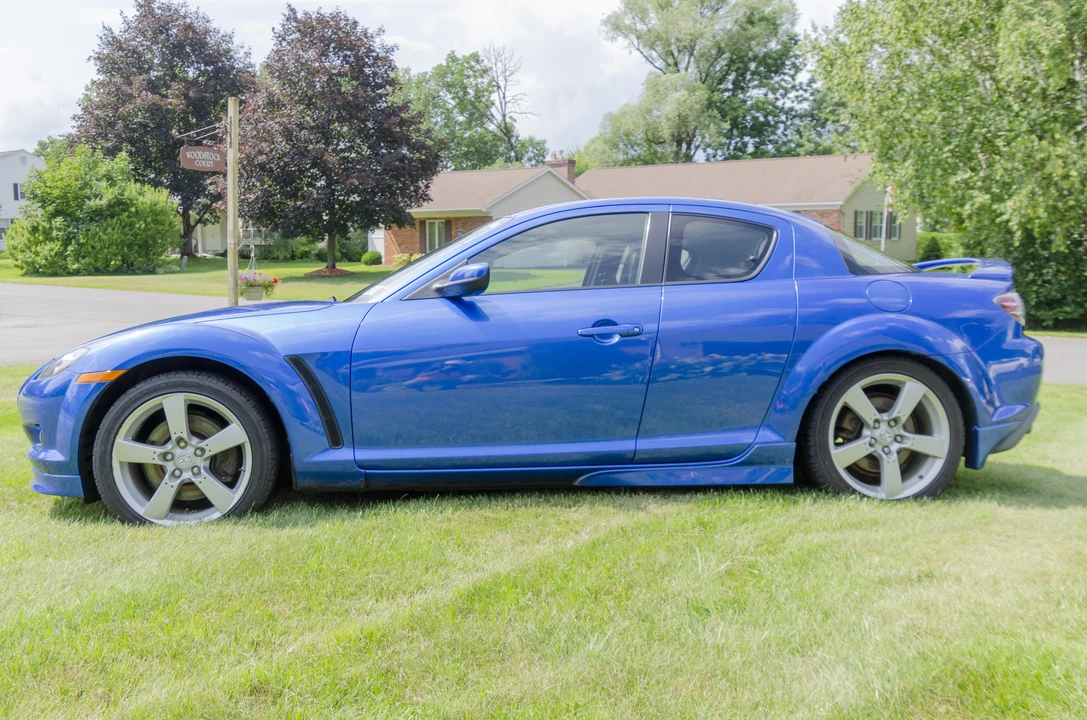 2005 Mazda RX-8 1st Gen - Image 9 of 31