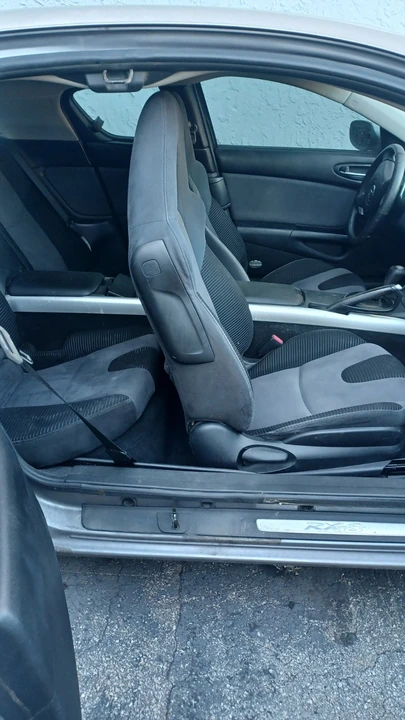 2005 Mazda RX-8 1st Gen - Image 7 of 8