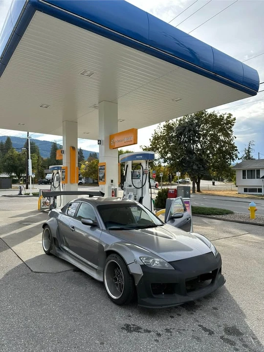 2005 Mazda RX-8 1st Gen - Image 3 of 3
