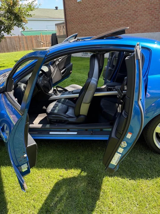 2005 Mazda RX-8 1st Gen - Image 7 of 13
