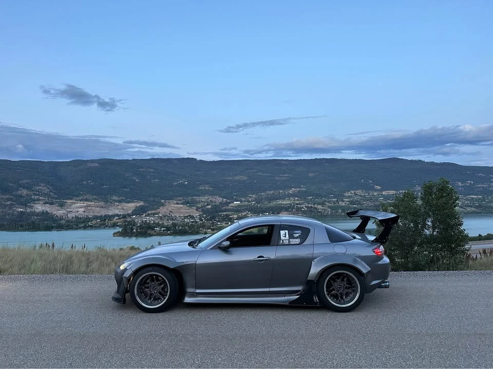 2005 Mazda RX-8 1st Gen - Image 2 of 3