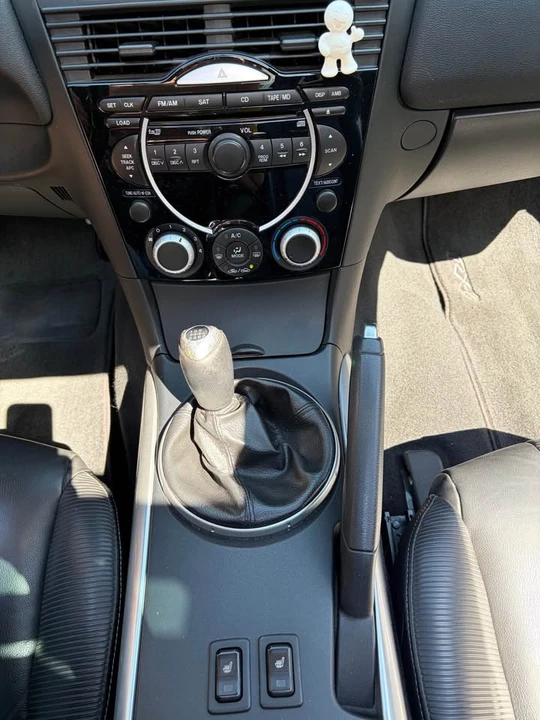 2005 Mazda RX-8 1st Gen - Image 9 of 13