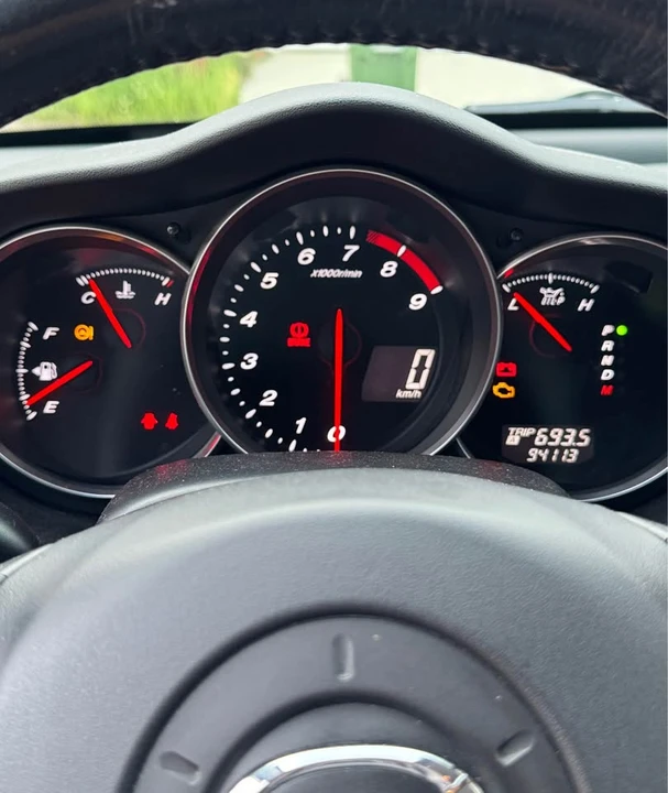 2005 Mazda RX-8 1st Gen - Image 11 of 13